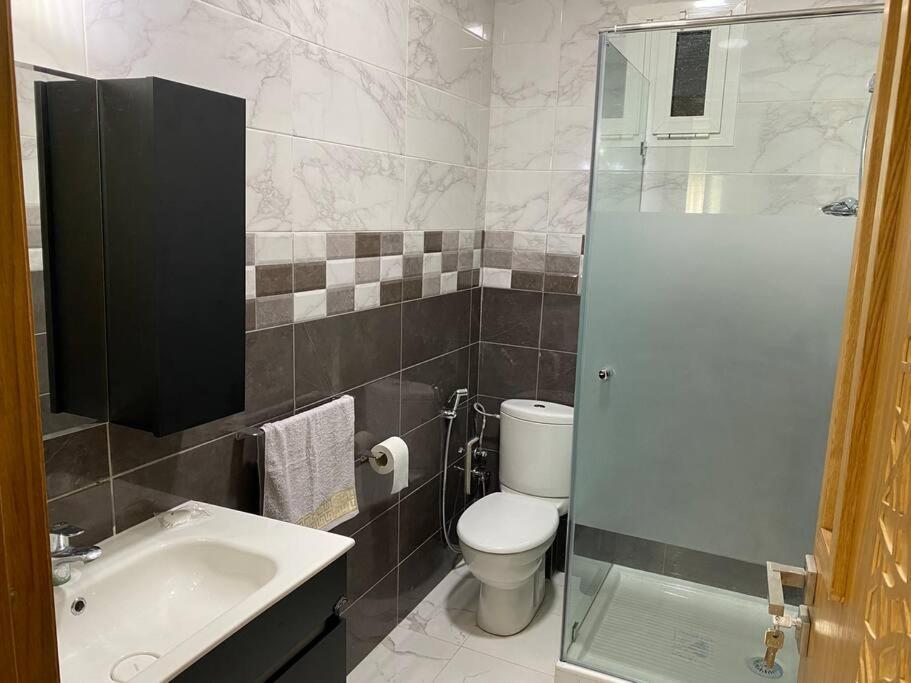 Lovely 4-Bedroom Condo With Pool Рабат Екстериор снимка