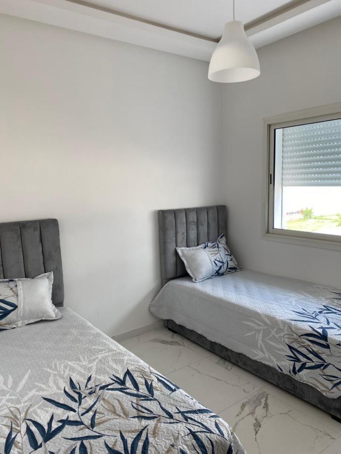 Lovely 4-Bedroom Condo With Pool Рабат Екстериор снимка